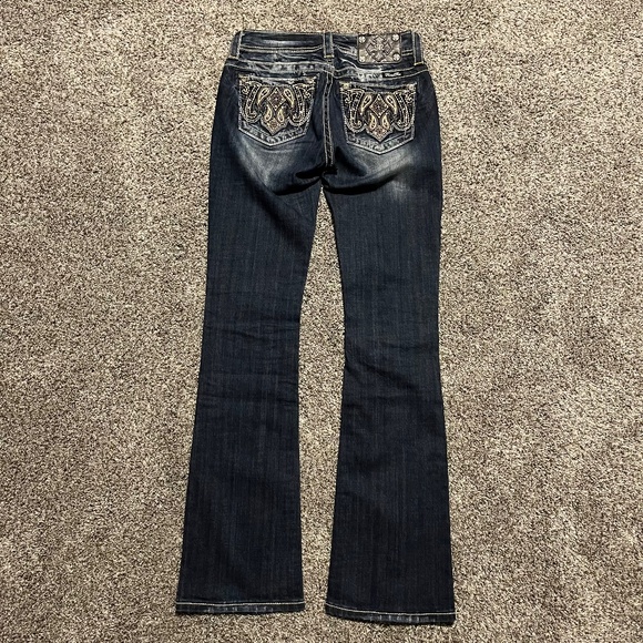 NEW LISTING: Miss Me Jeans, Women size 26, Mid rise boot cut, dark blue - Picture 7 of 16